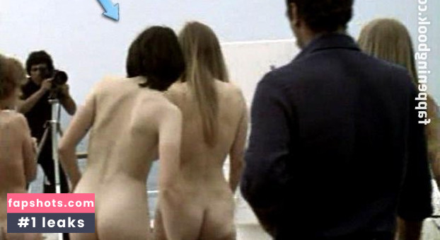 Kim Cattrall gallery photo #109