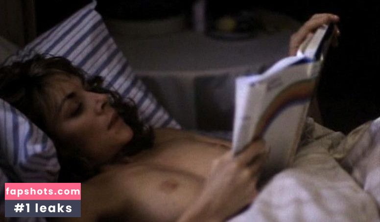 Kim Cattrall gallery photo #164