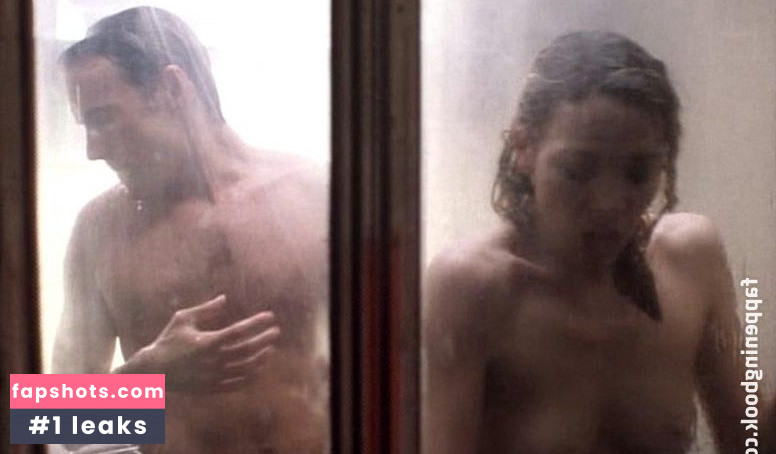 Kim Cattrall gallery photo #170