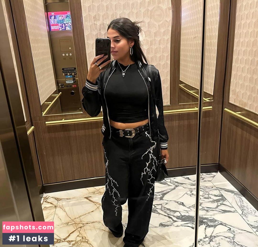 Kim Congdon nude babe gallery