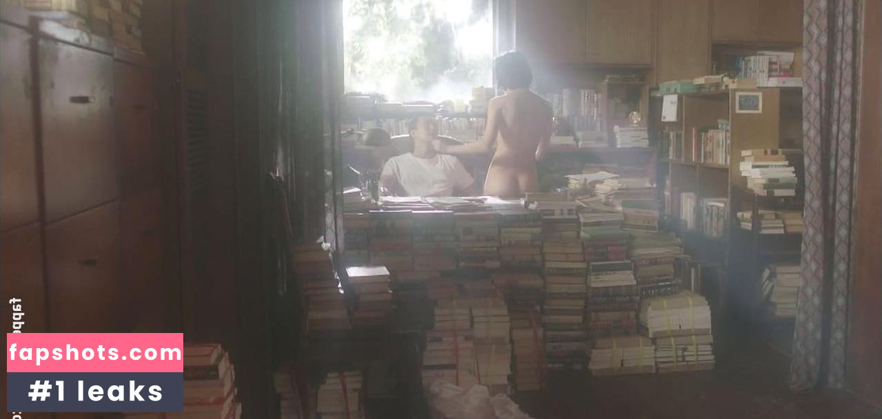 Kim Go-Eun gallery photo #7