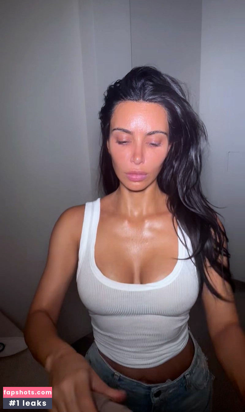 Kim Kardashian Filtración Desnuda OnlyFans Foto #1122 - Fapshots