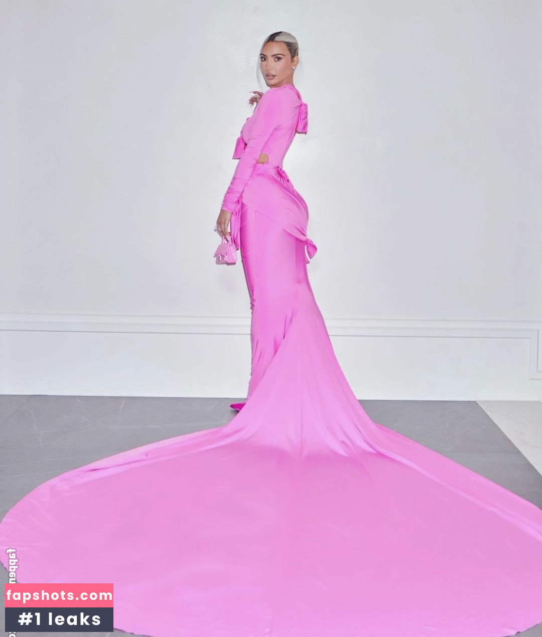 Kim Kardashian Filtración Desnuda OnlyFans Foto #1140 - Fapshots