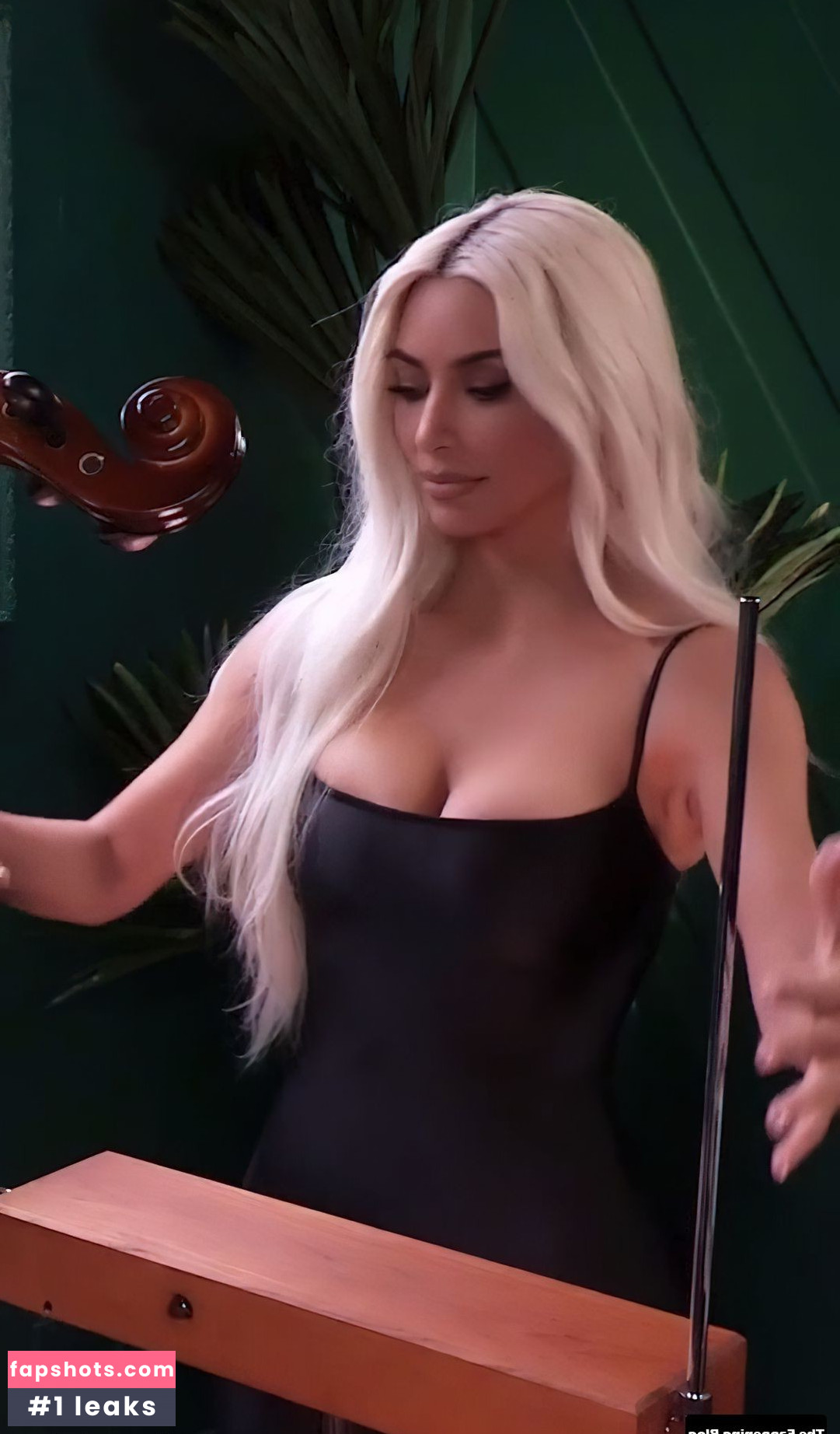 Kim Kardashian Filtración Desnuda OnlyFans Foto #1208 - Fapshots