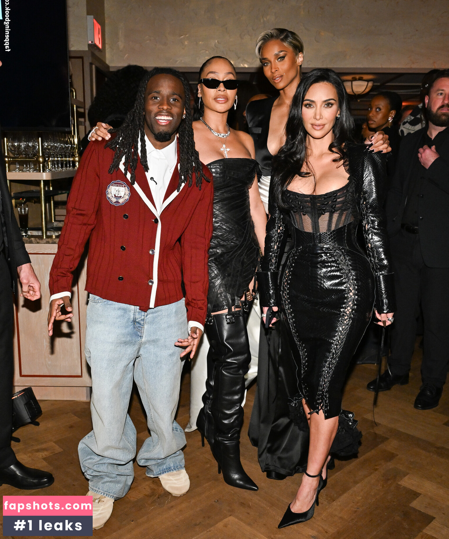 Kim Kardashian Filtración Desnuda OnlyFans Foto #128 - Fapshots