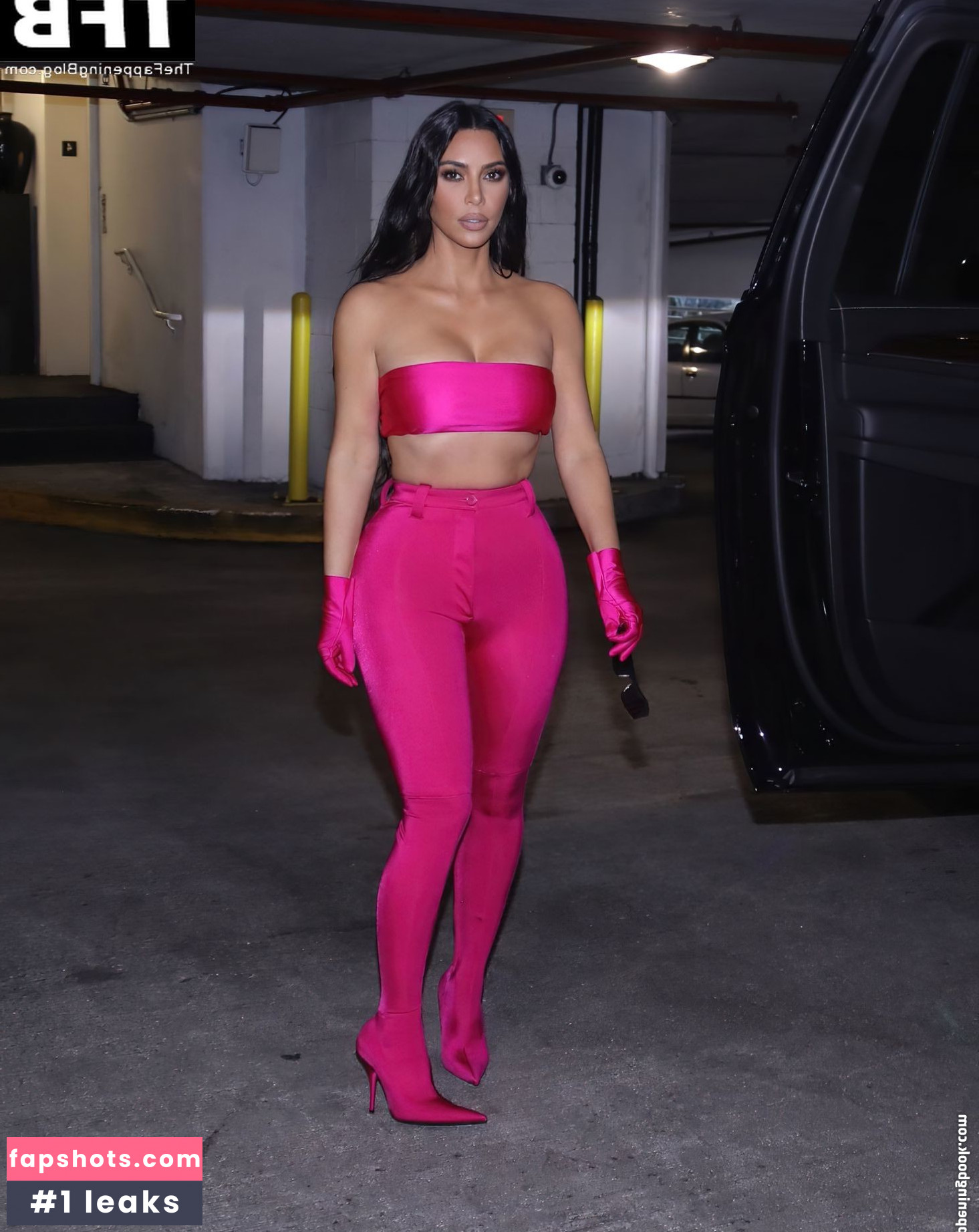 Kim Kardashian gallery photo #1379