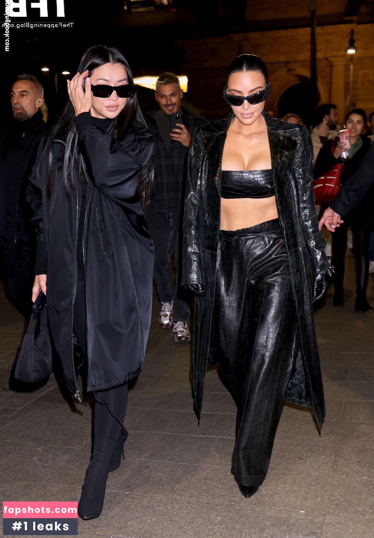 Kim Kardashian gallery photo #1414