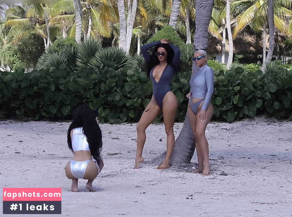 Kim Kardashian Filtración Desnuda OnlyFans Foto #146 - Fapshots