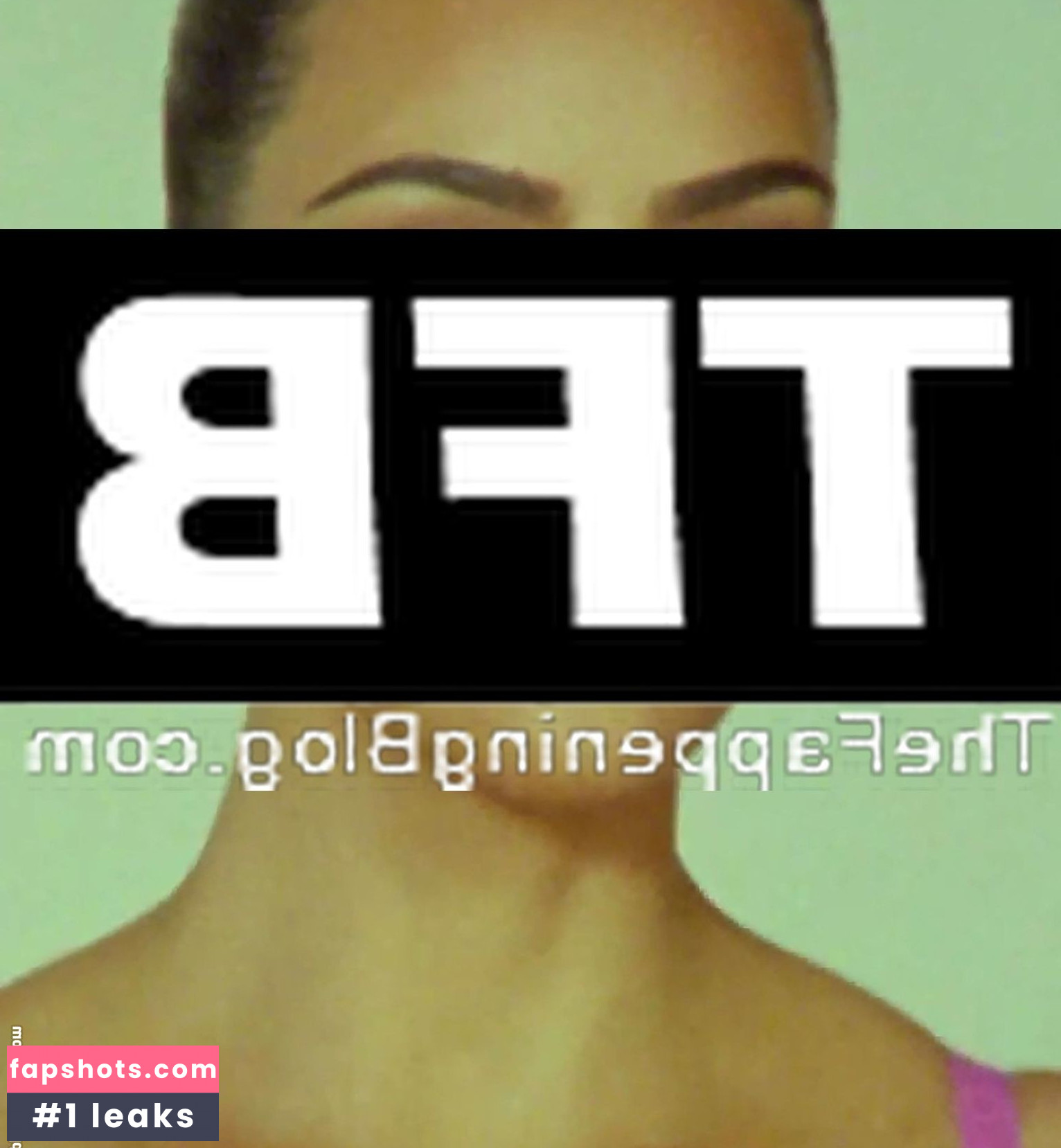 Kim Kardashian gallery photo #1461