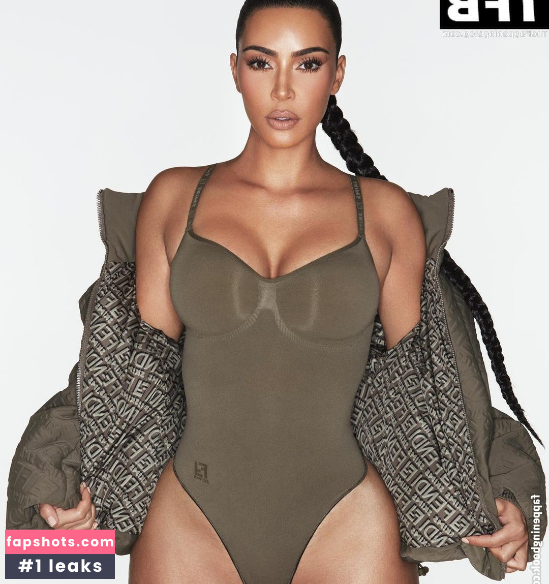 Kim Kardashian gallery photo #1477