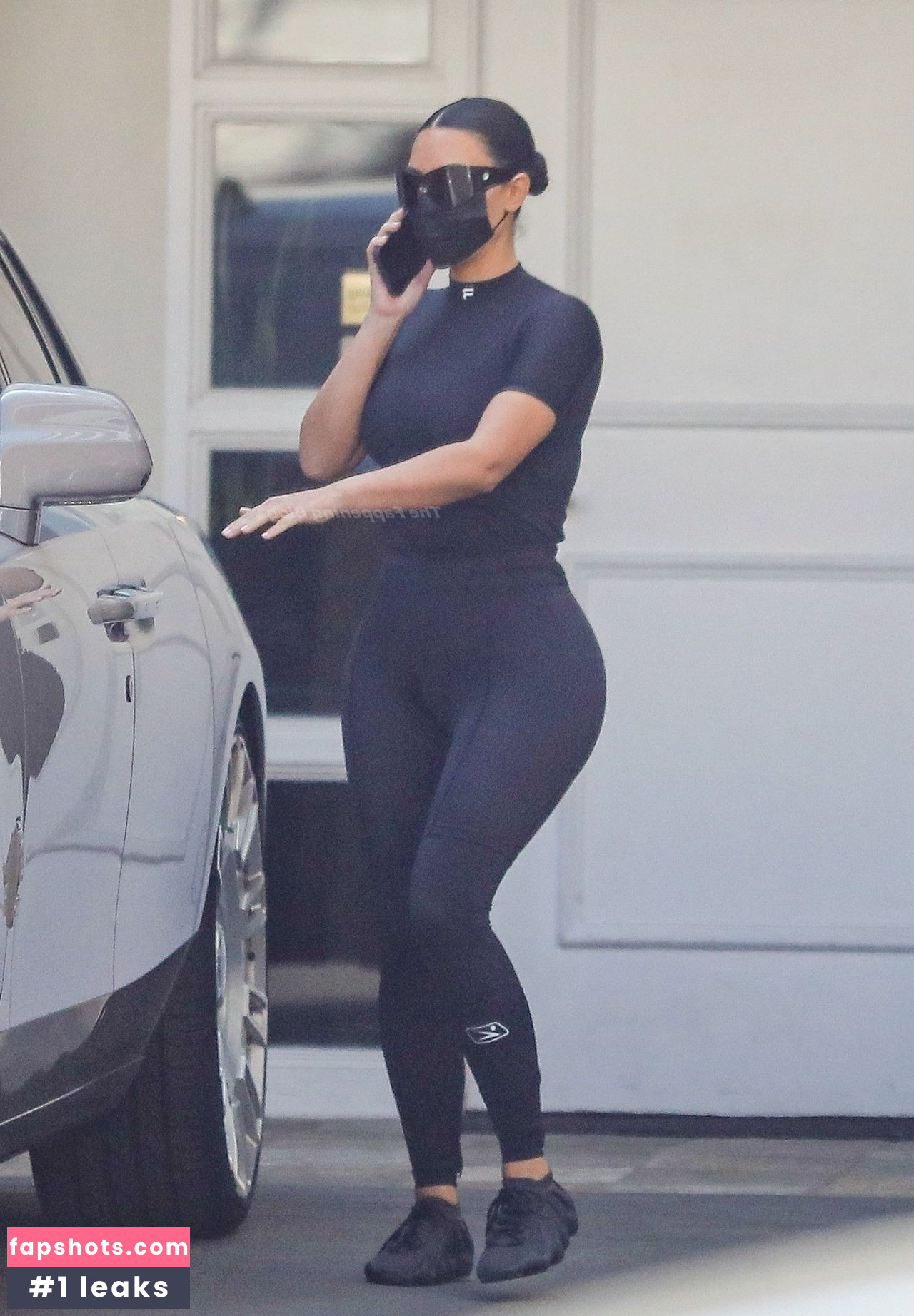 Kim Kardashian gallery photo #1486