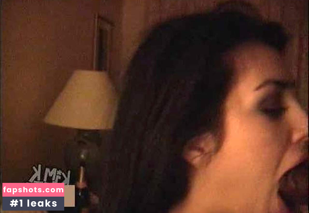 Kim Kardashian gallery photo #1683