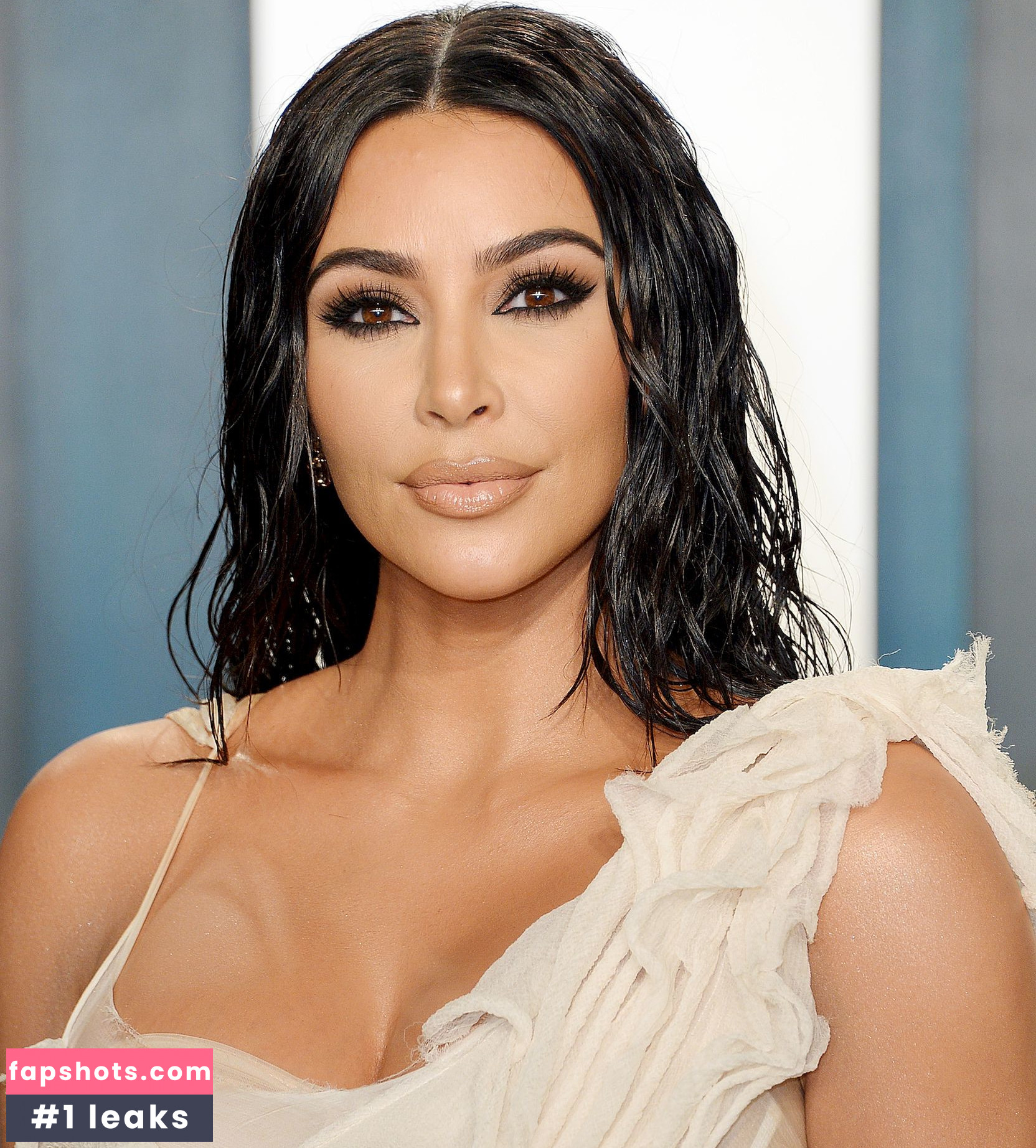 Kim Kardashian gallery photo #1843