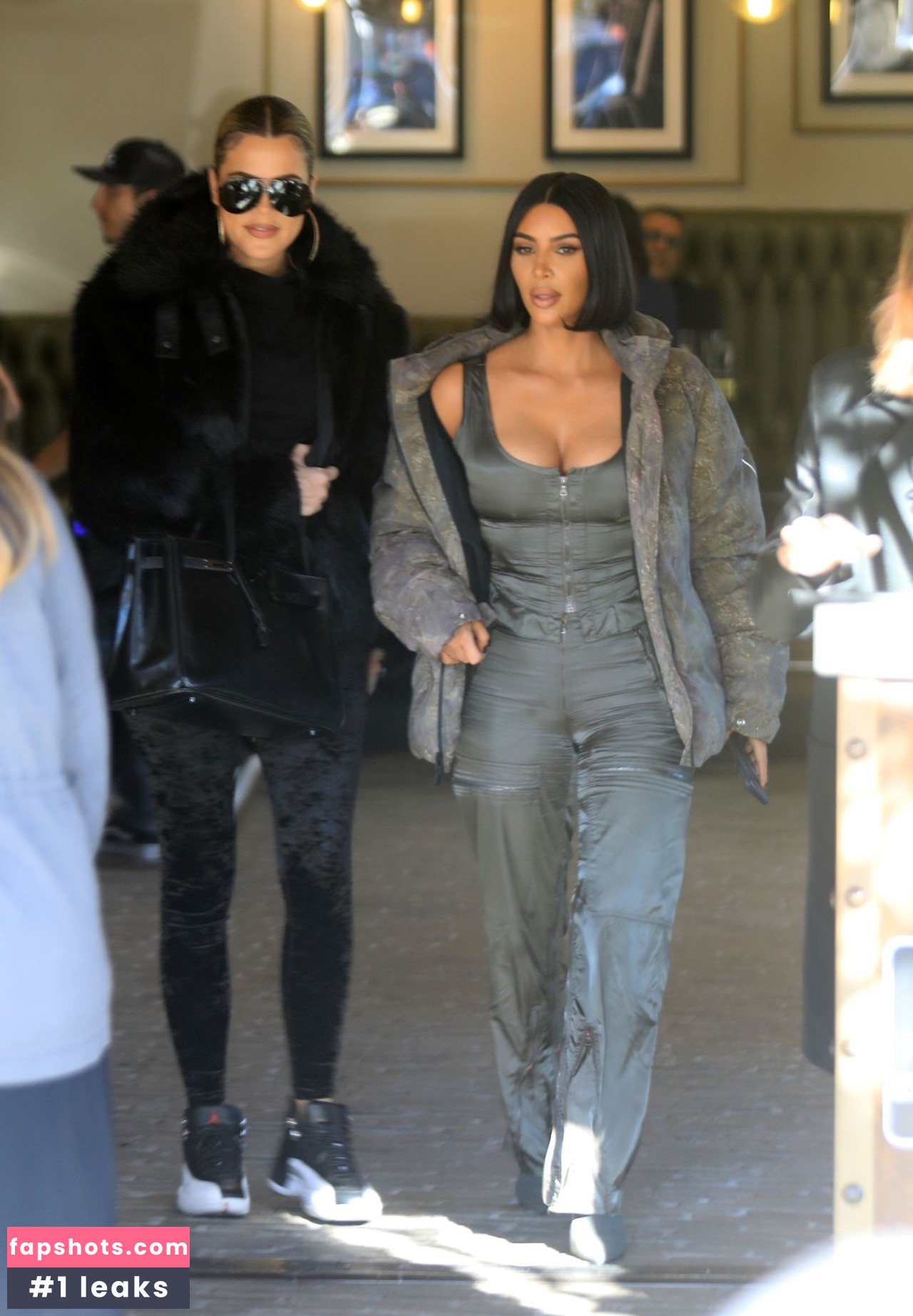 Kim Kardashian gallery photo #1851