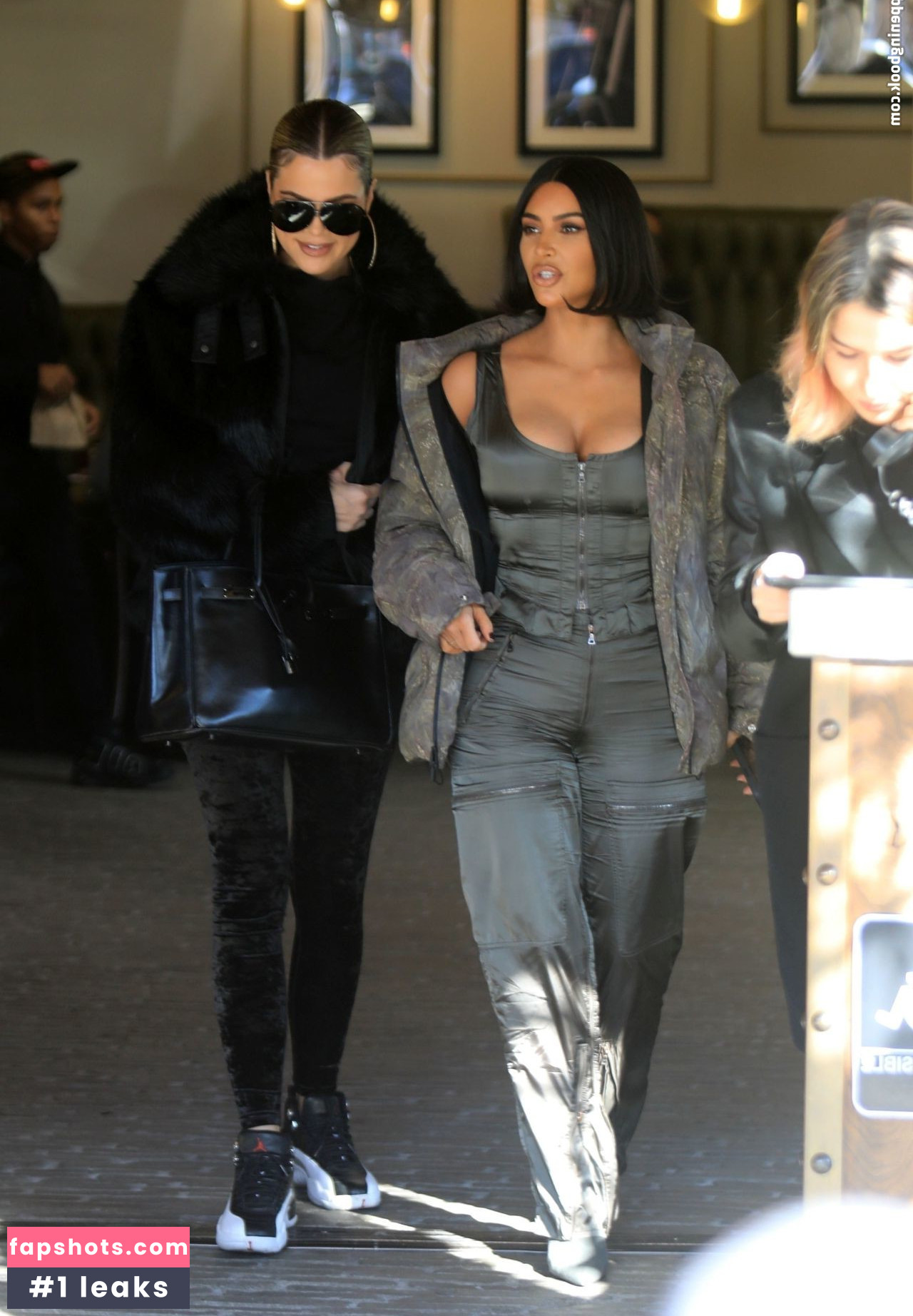 Kim Kardashian gallery photo #1854