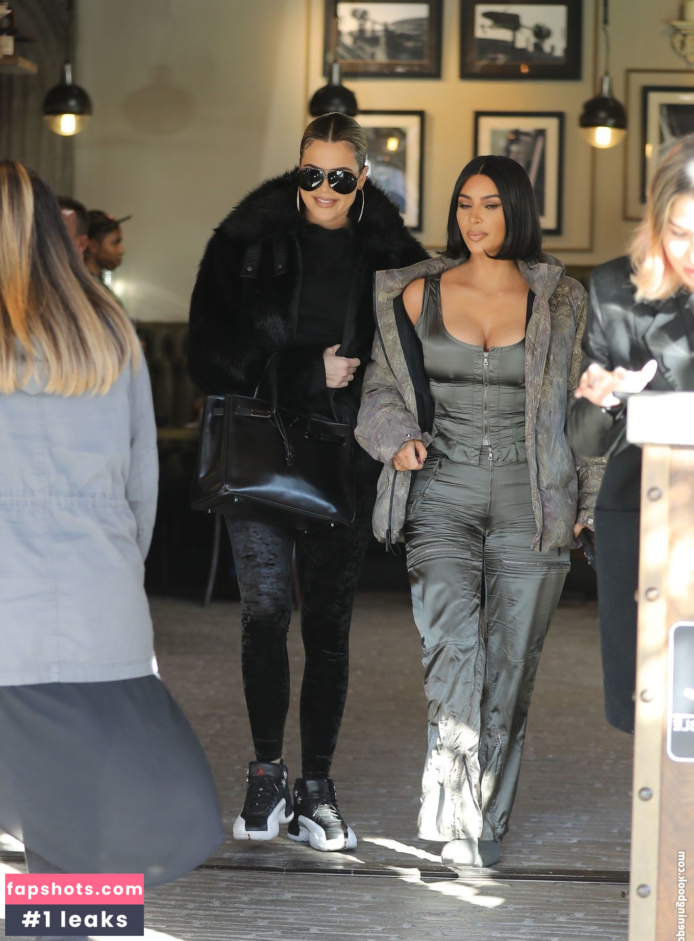 Kim Kardashian gallery photo #1855