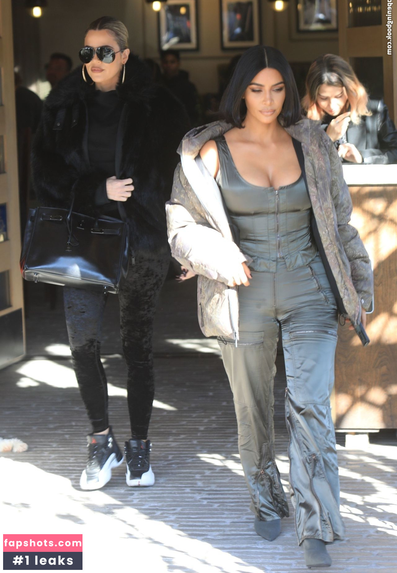 Kim Kardashian gallery photo #1857