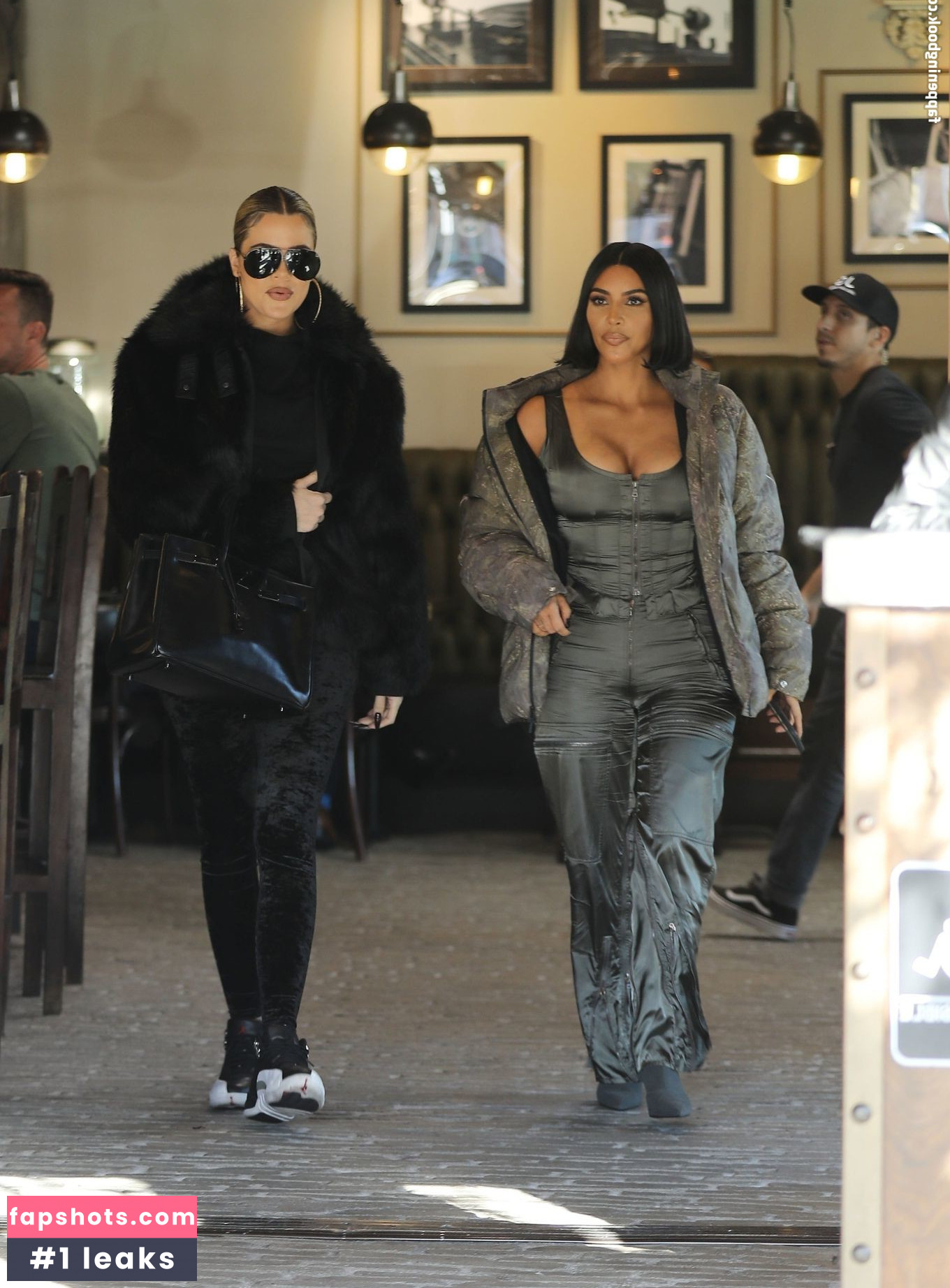 Kim Kardashian gallery photo #1862