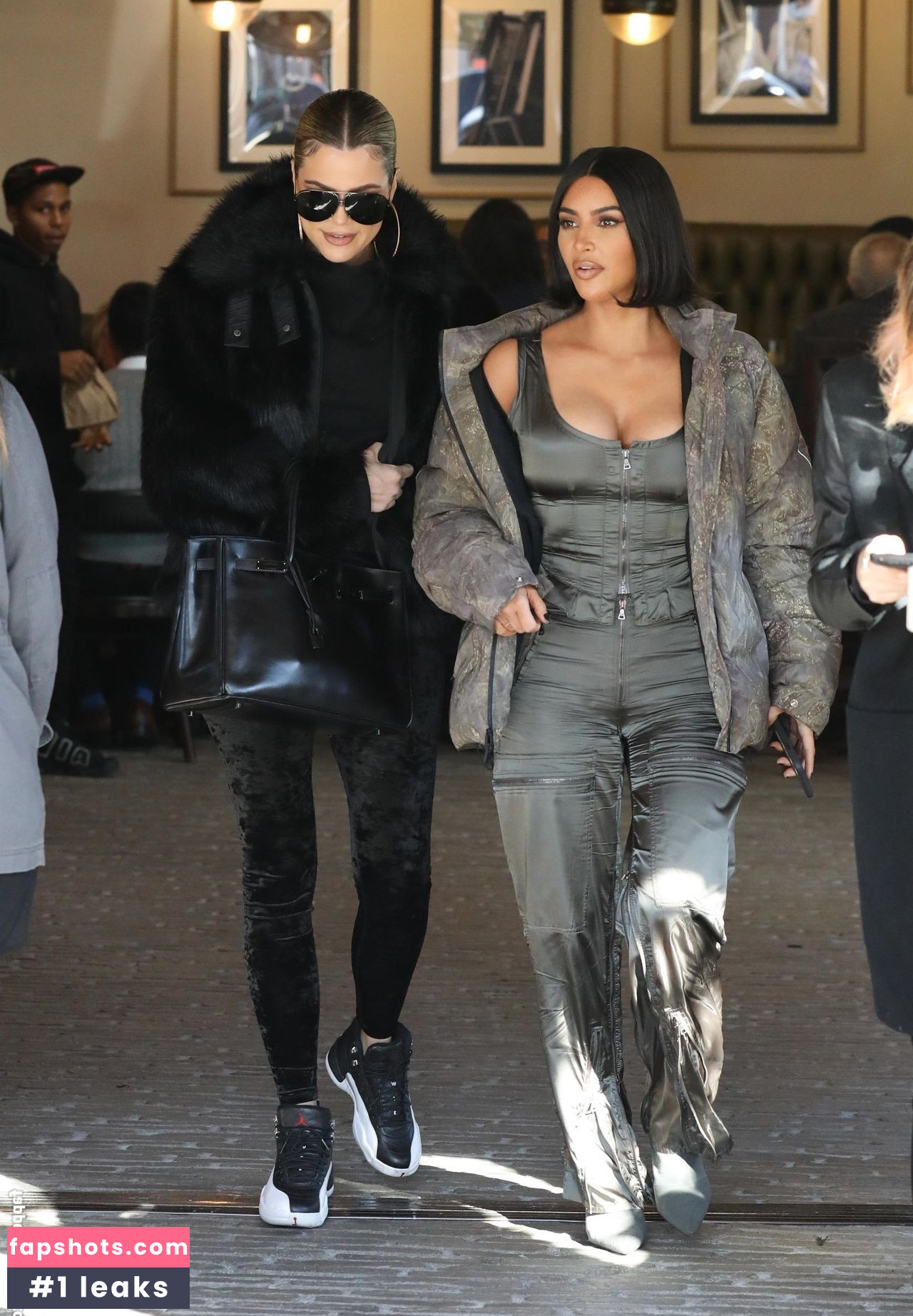 Kim Kardashian gallery photo #1864