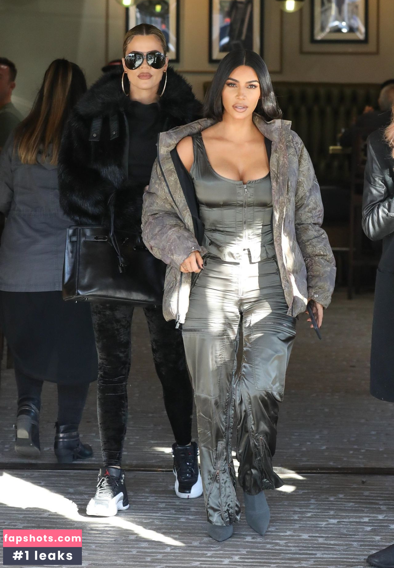 Kim Kardashian gallery photo #1865