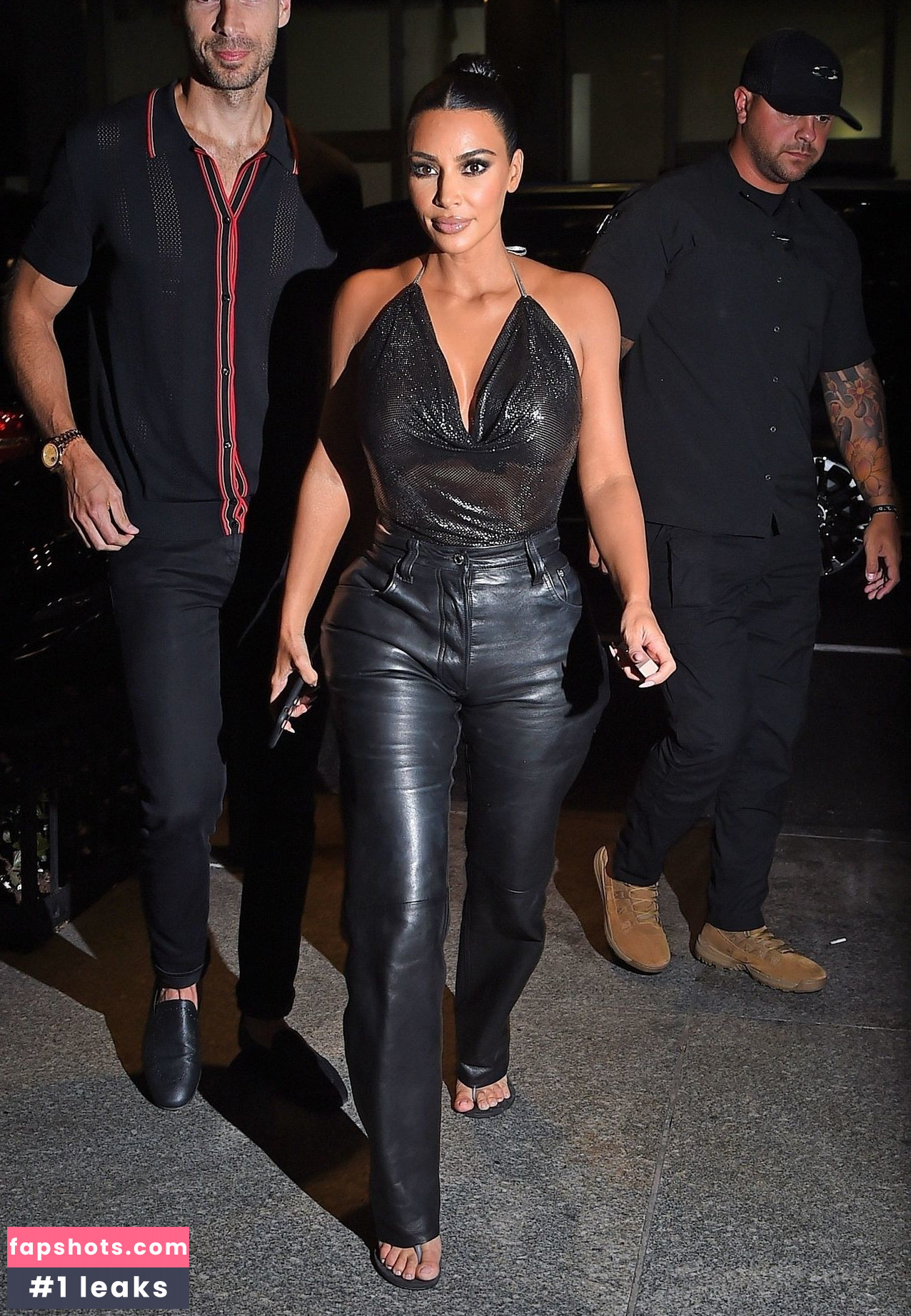 Kim Kardashian gallery photo #1931