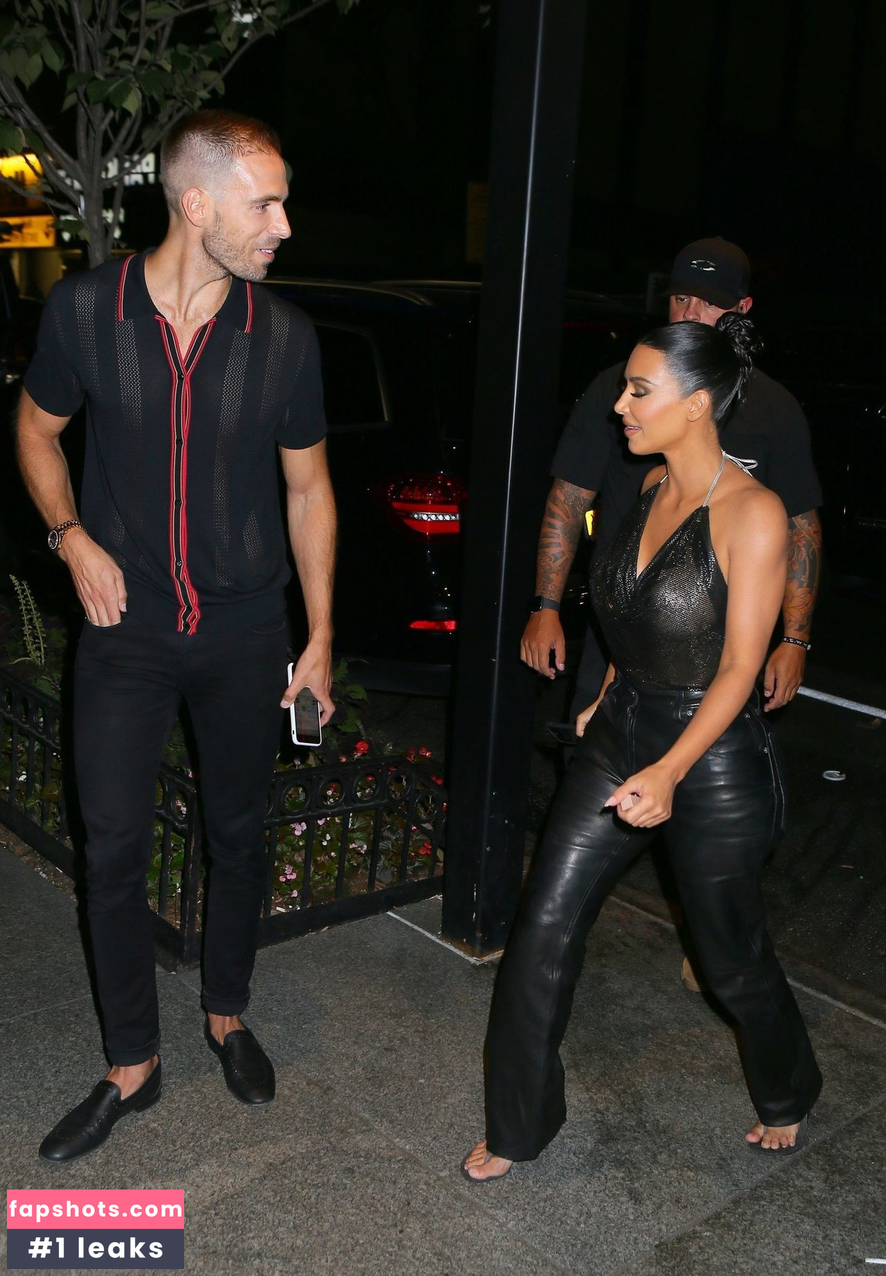 Kim Kardashian gallery photo #1936