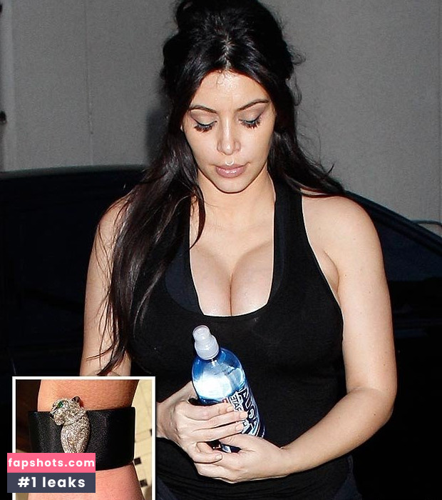 Kim Kardashian gallery photo #2052