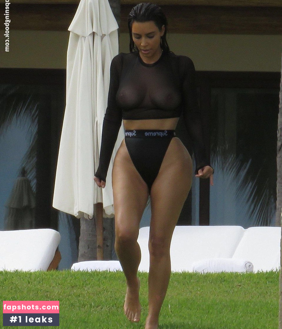 Kim Kardashian gallery photo #2067