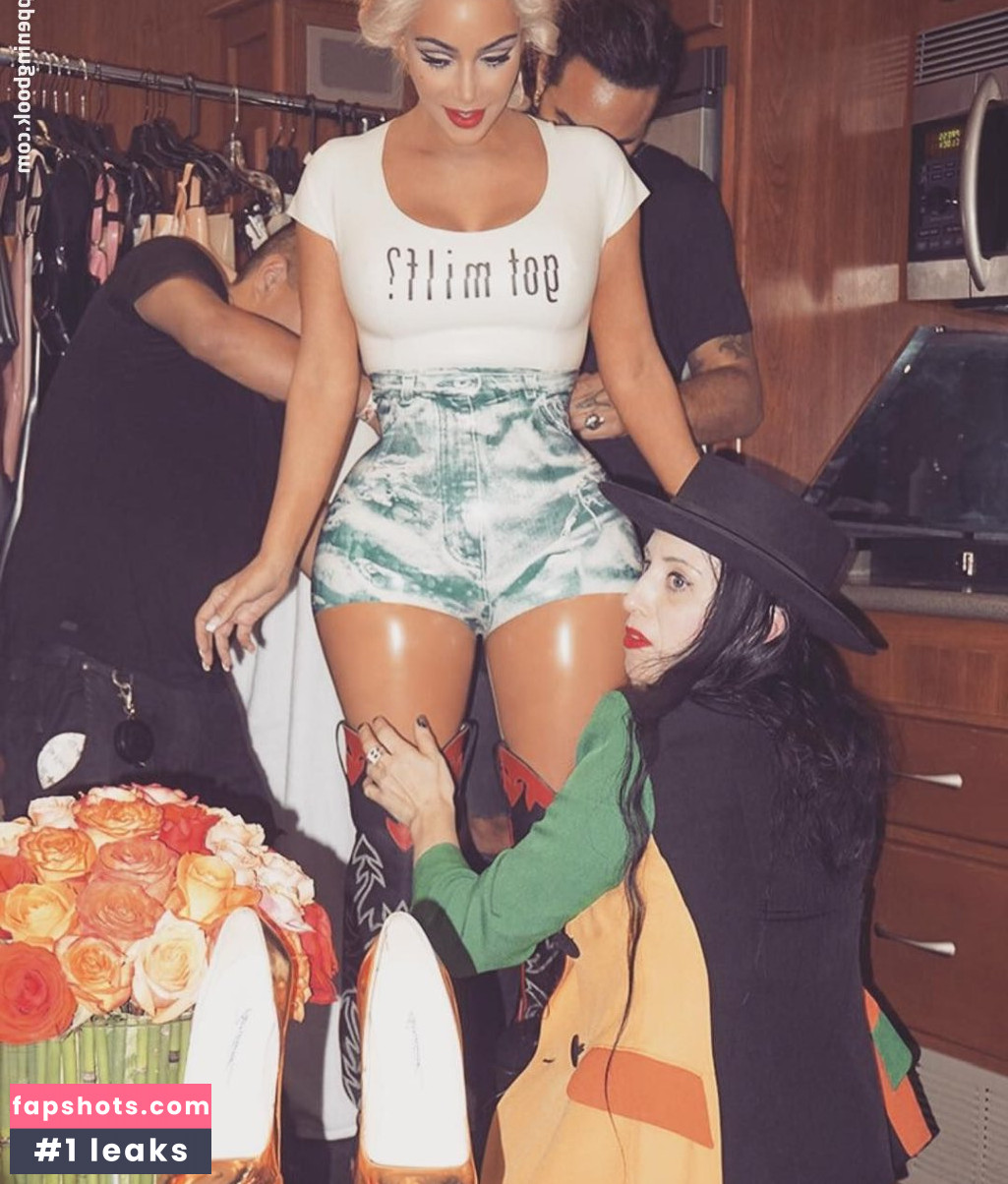 Kim Kardashian Filtración Desnuda OnlyFans Foto #2338 - Fapshots