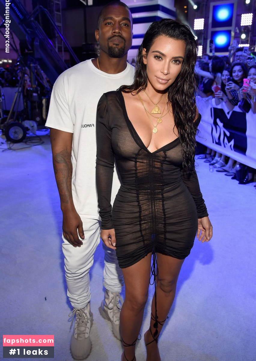 Kim Kardashian Filtración Desnuda OnlyFans Foto #2359 - Fapshots