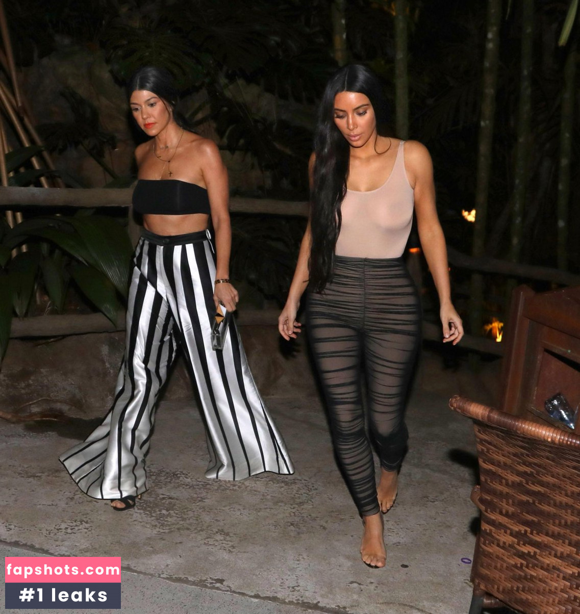 Kim Kardashian Filtración Desnuda OnlyFans Foto #2454 - Fapshots