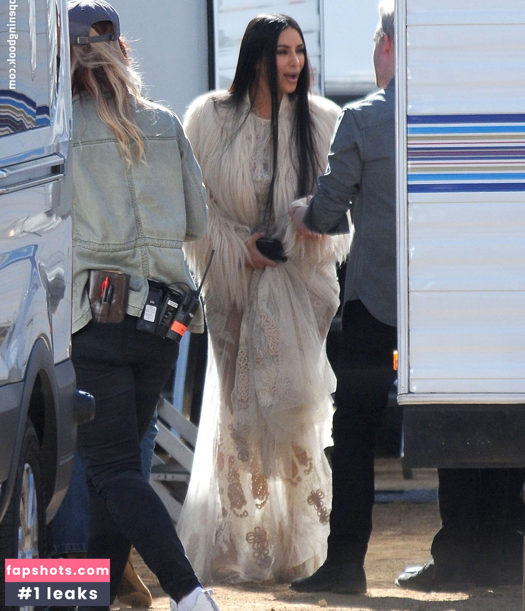 Kim Kardashian Filtración Desnuda OnlyFans Foto #2474 - Fapshots