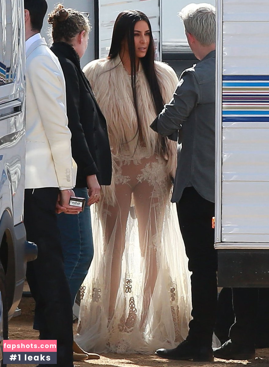 Kim Kardashian Filtración Desnuda OnlyFans Foto #2479 - Fapshots