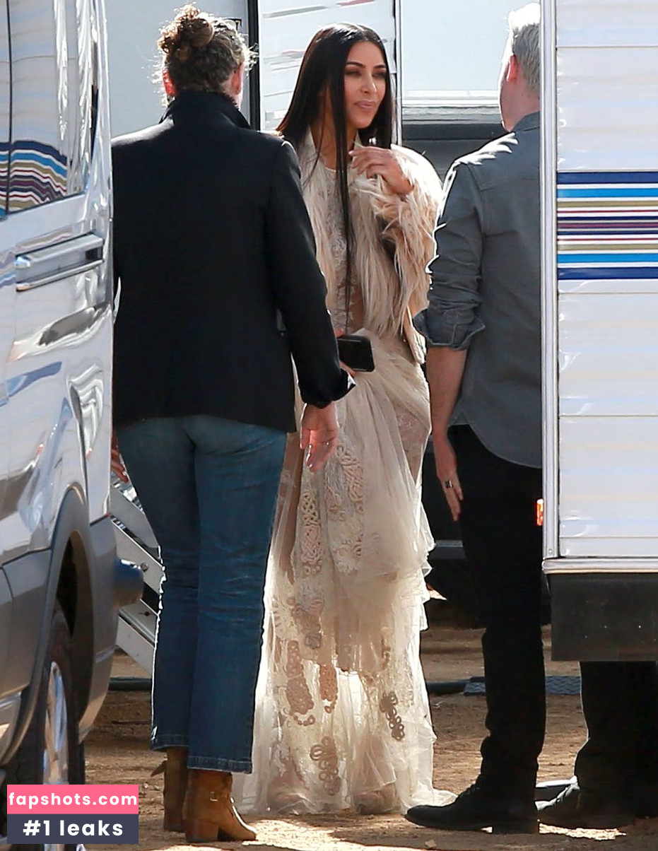 Kim Kardashian Filtración Desnuda OnlyFans Foto #2481 - Fapshots