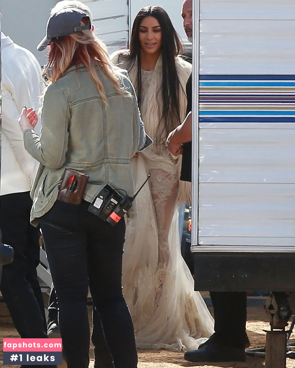 Kim Kardashian Filtración Desnuda OnlyFans Foto #2482 - Fapshots