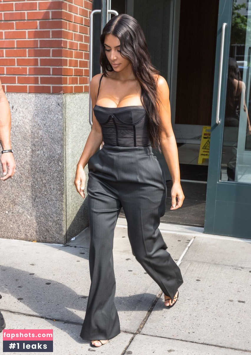 Kim Kardashian Filtración Desnuda OnlyFans Foto #2503 - Fapshots