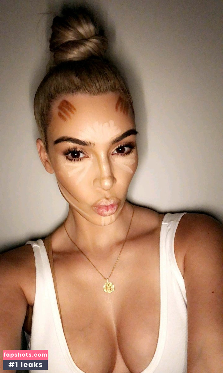 Kim Kardashian Filtración Desnuda OnlyFans Foto #2556 - Fapshots