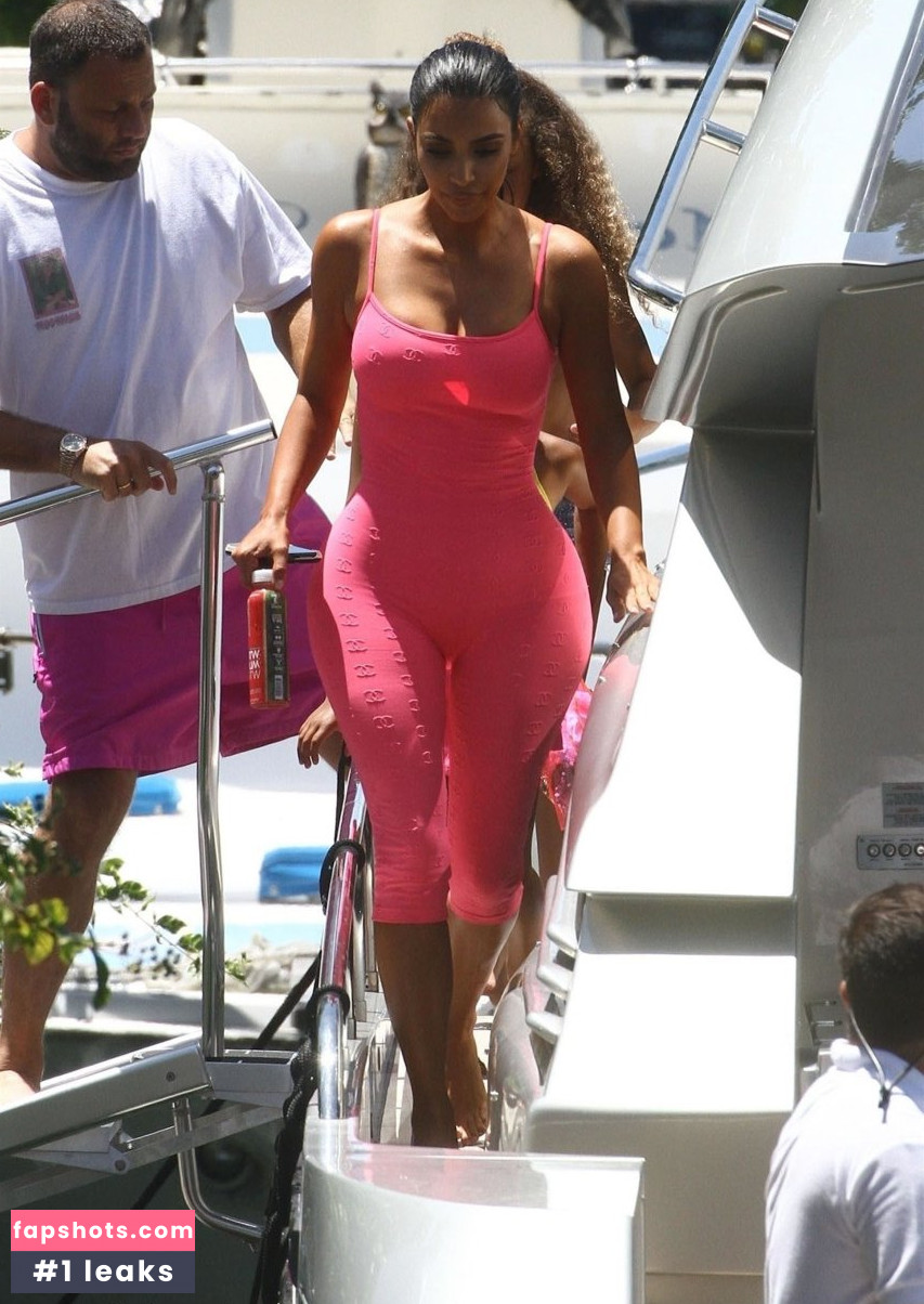 Kim Kardashian Filtración Desnuda OnlyFans Foto #2679 - Fapshots