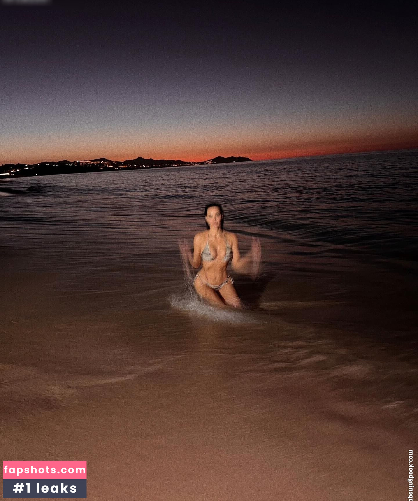 Kim Kardashian Filtración Desnuda OnlyFans Foto #357 - Fapshots