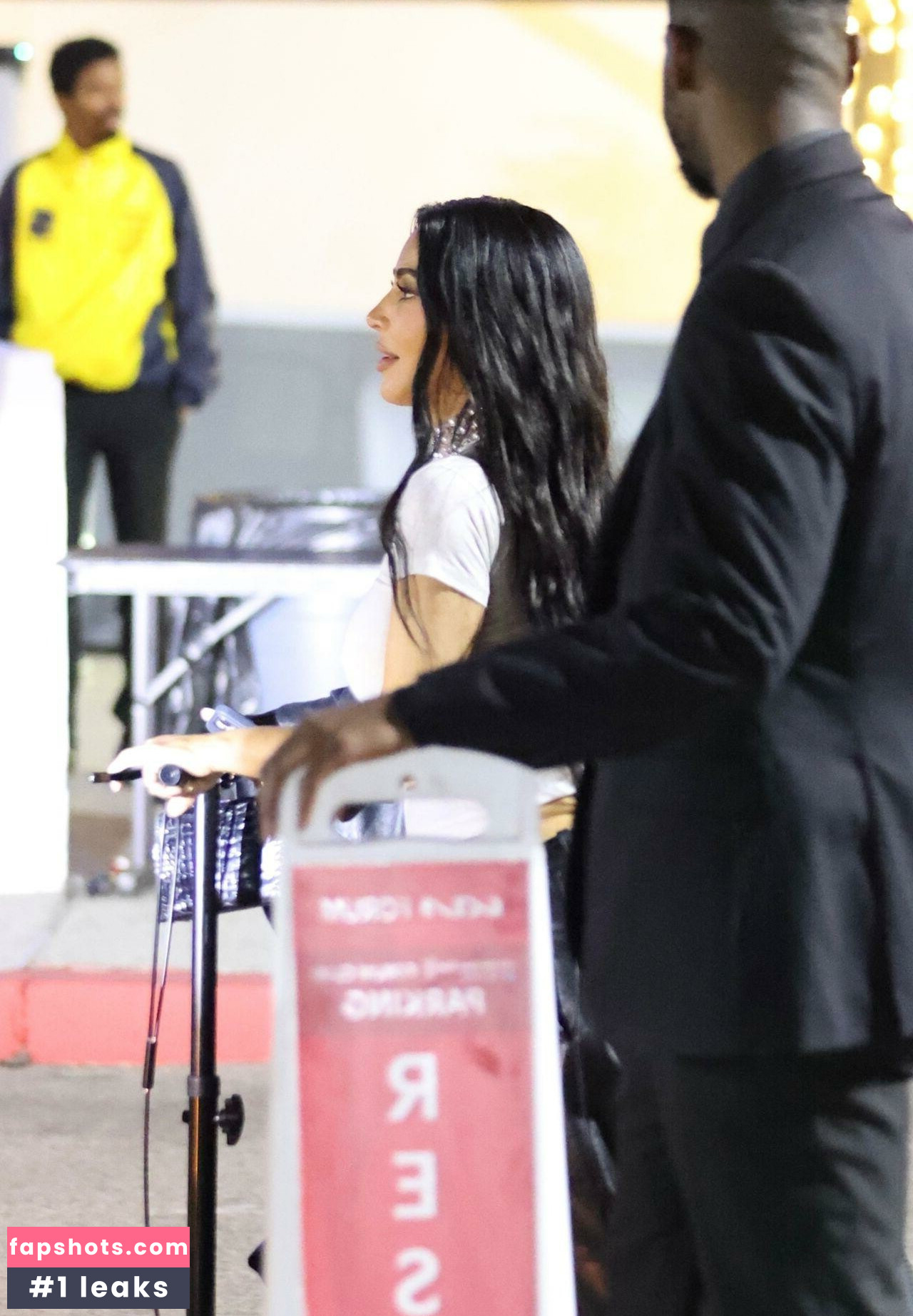 Kim Kardashian Filtración Desnuda OnlyFans Foto #500 - Fapshots