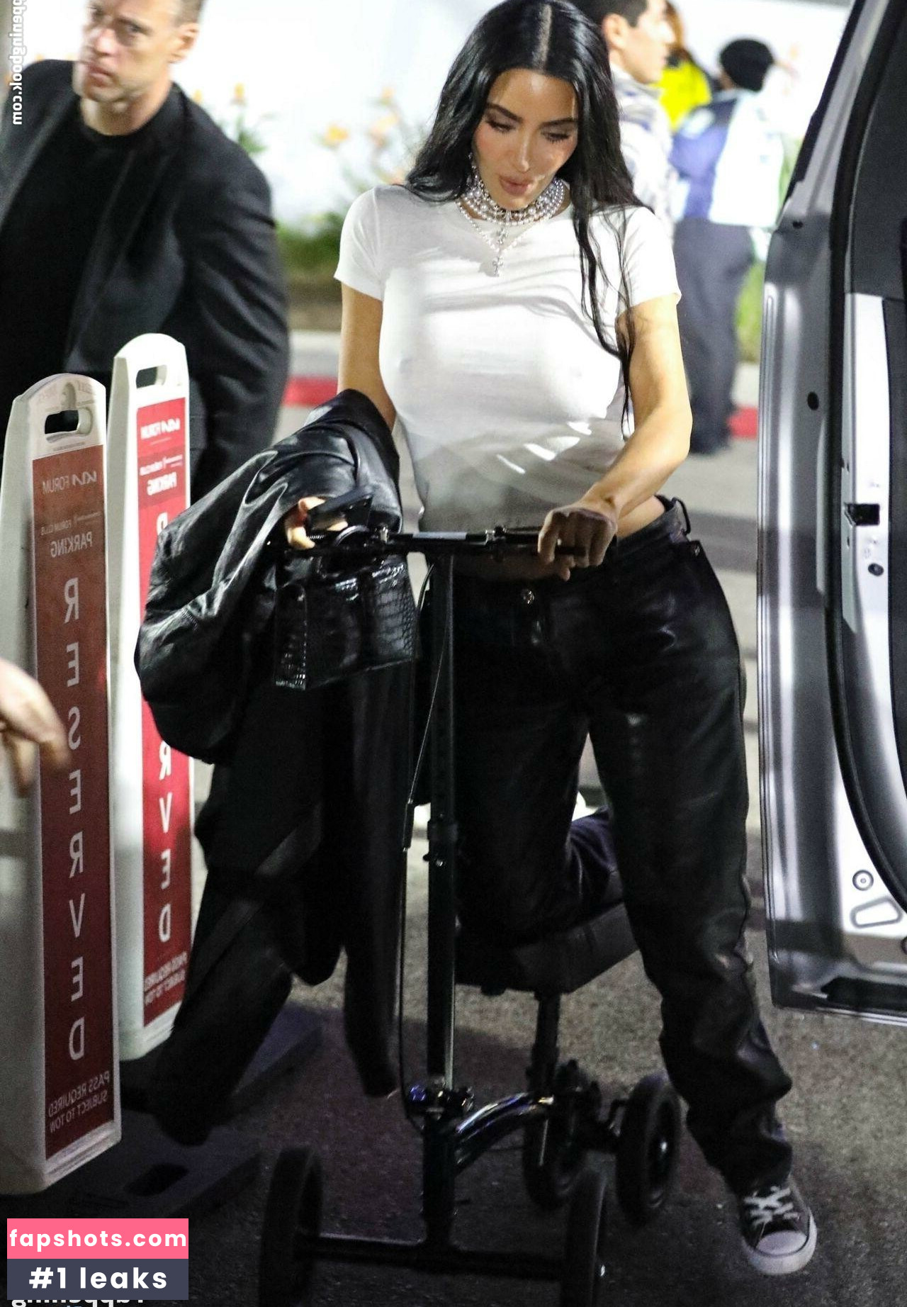 Kim Kardashian Filtración Desnuda OnlyFans Foto #510 - Fapshots