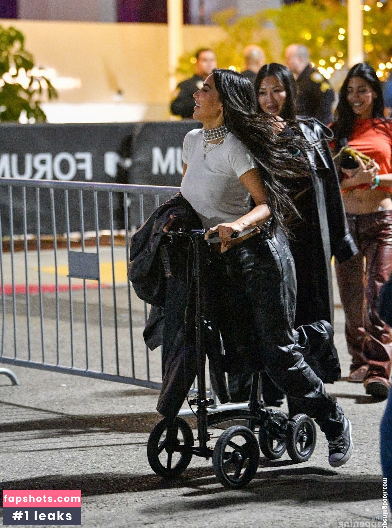 Kim Kardashian Filtración Desnuda OnlyFans Foto #513 - Fapshots