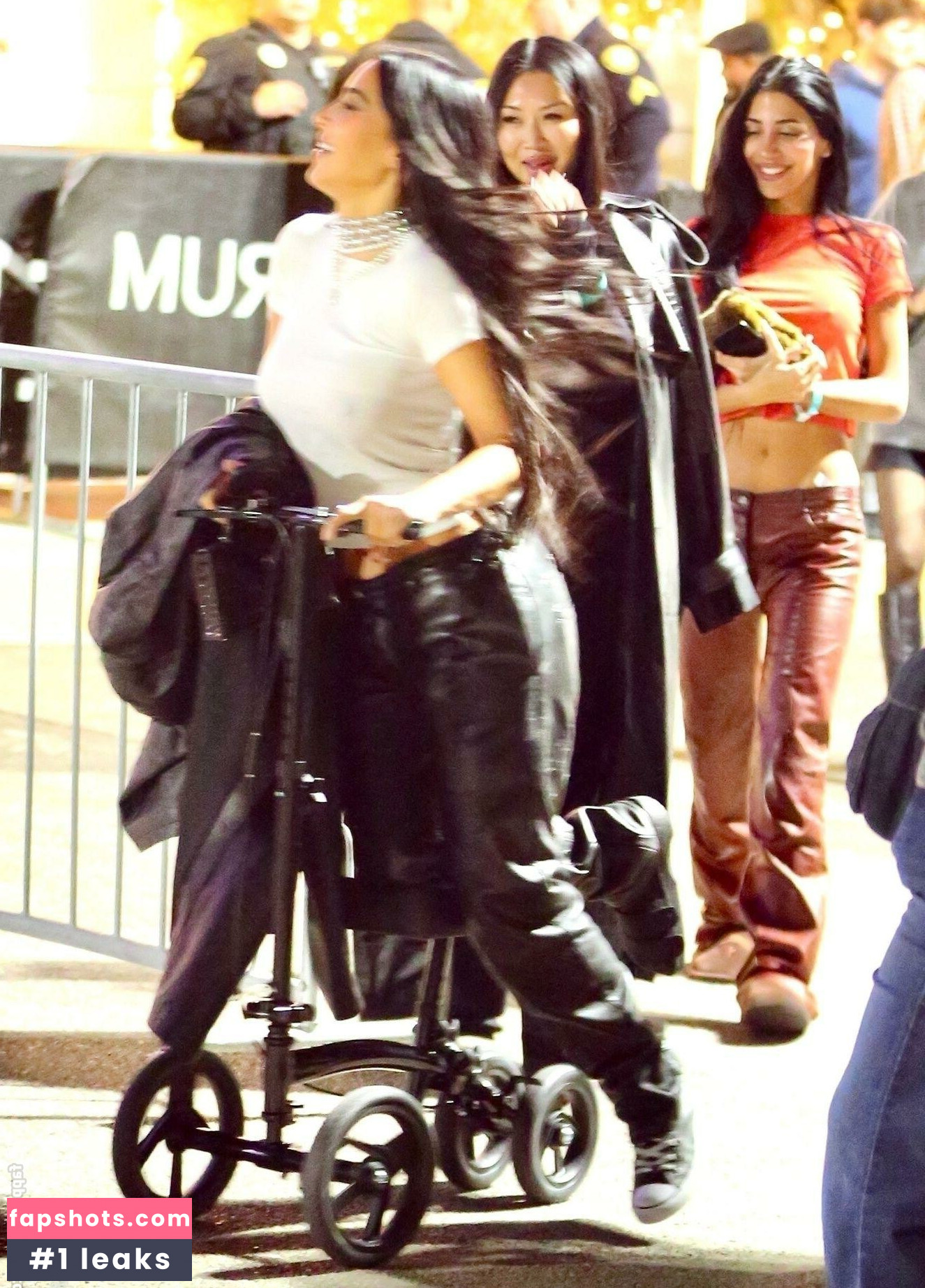 Kim Kardashian Filtración Desnuda OnlyFans Foto #523 - Fapshots