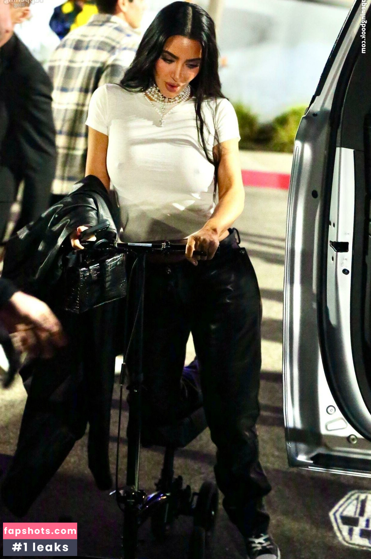 Kim Kardashian Filtración Desnuda OnlyFans Foto #528 - Fapshots