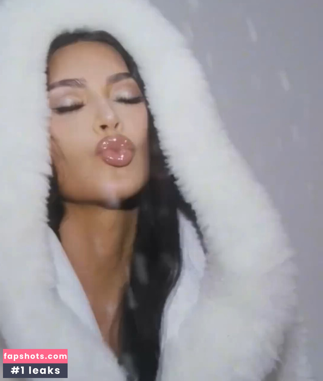 Kim Kardashian Filtración Desnuda OnlyFans Foto #677 - Fapshots