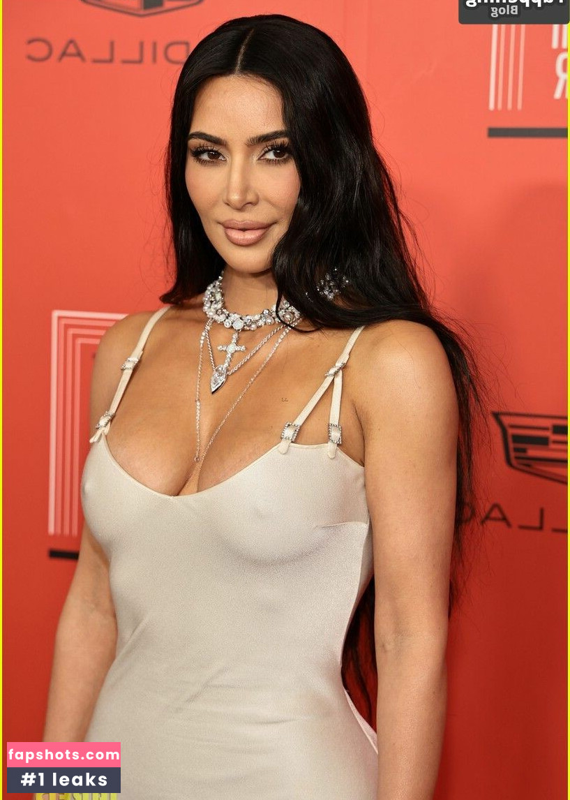 Kim Kardashian Filtración Desnuda OnlyFans Foto #955 - Fapshots