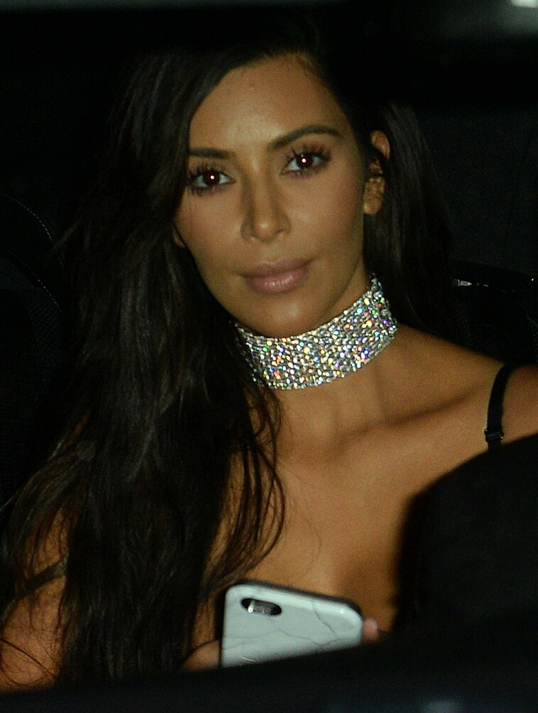 kim-kardashian gallery photo #1007