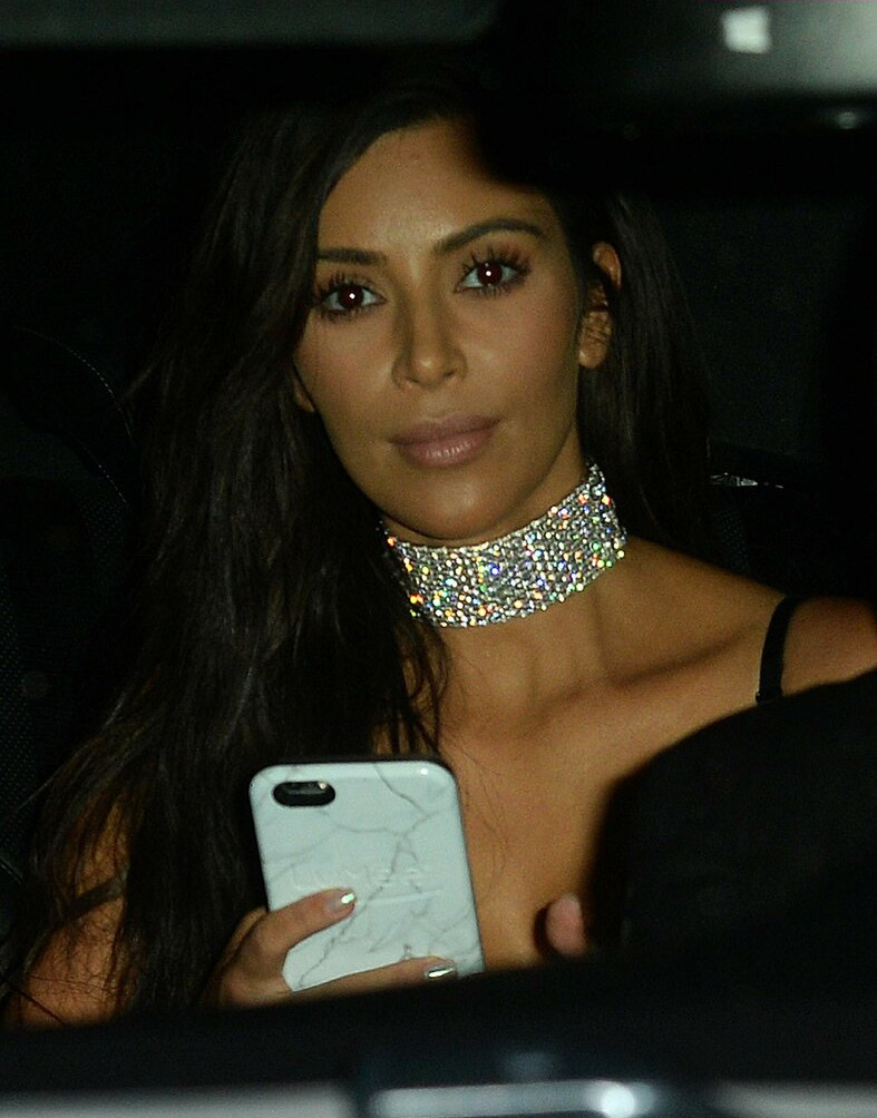 kim-kardashian gallery photo #1009