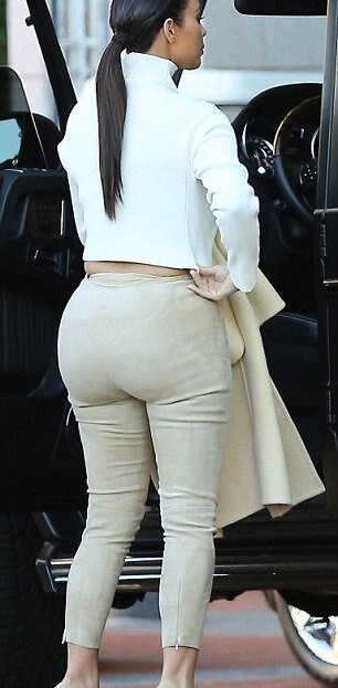kim-kardashian gallery photo #1250