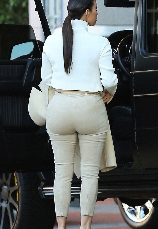 kim-kardashian gallery photo #1251